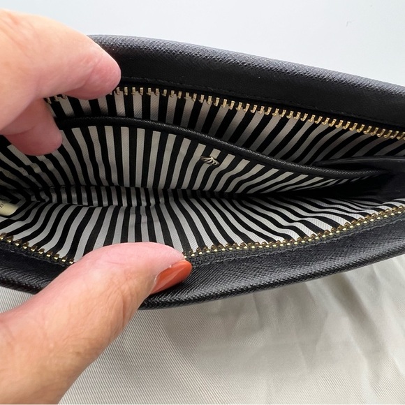 Kate Spade Black Crossbody with Gold Chain - Picture 5 of 7